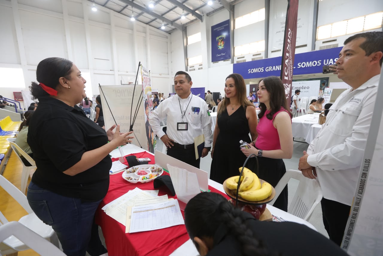 Feria de Empleo en Mazatlán