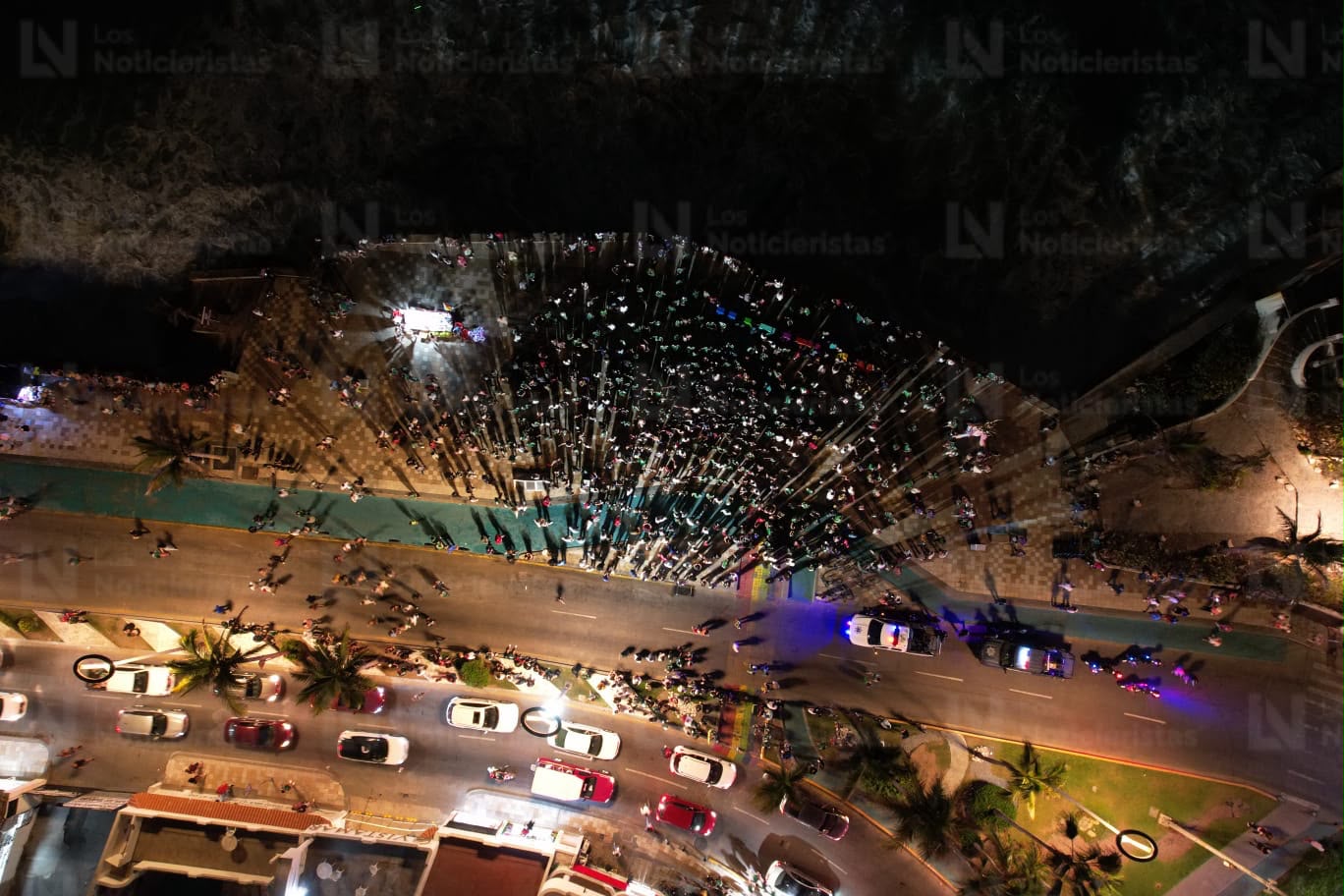 Celebran en el Malecón de Mazatlán triunfo de México sobre Ecuador