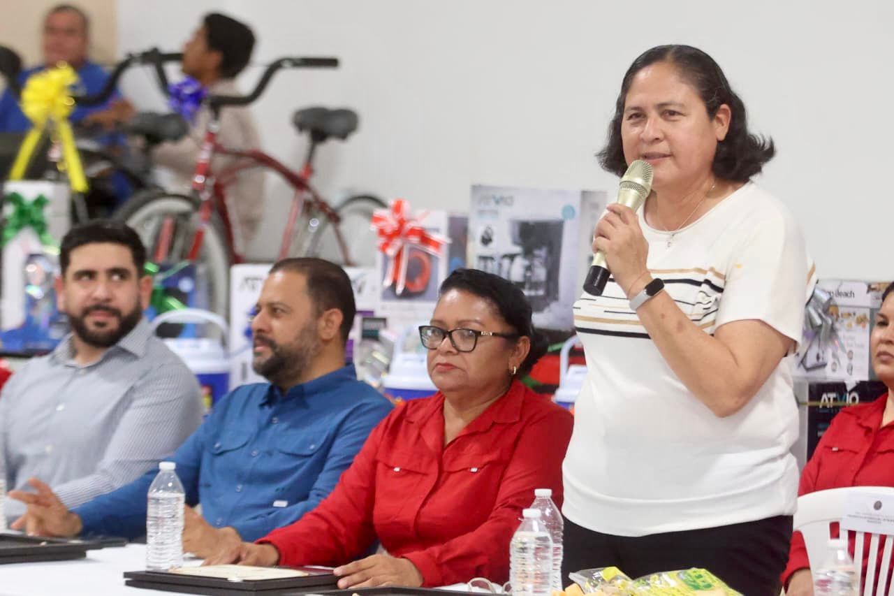 Festejo con motivo del Día del Padre en el Stasam Mazatlán