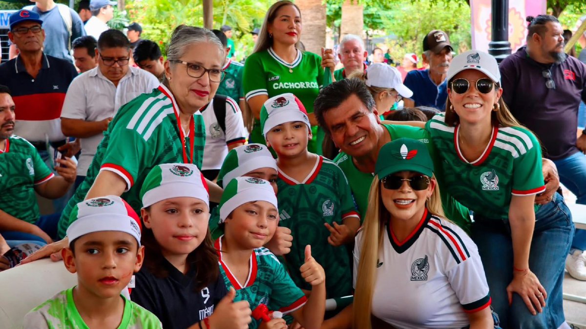 fiestas futboleras impulsan su economia en mazatlan menores