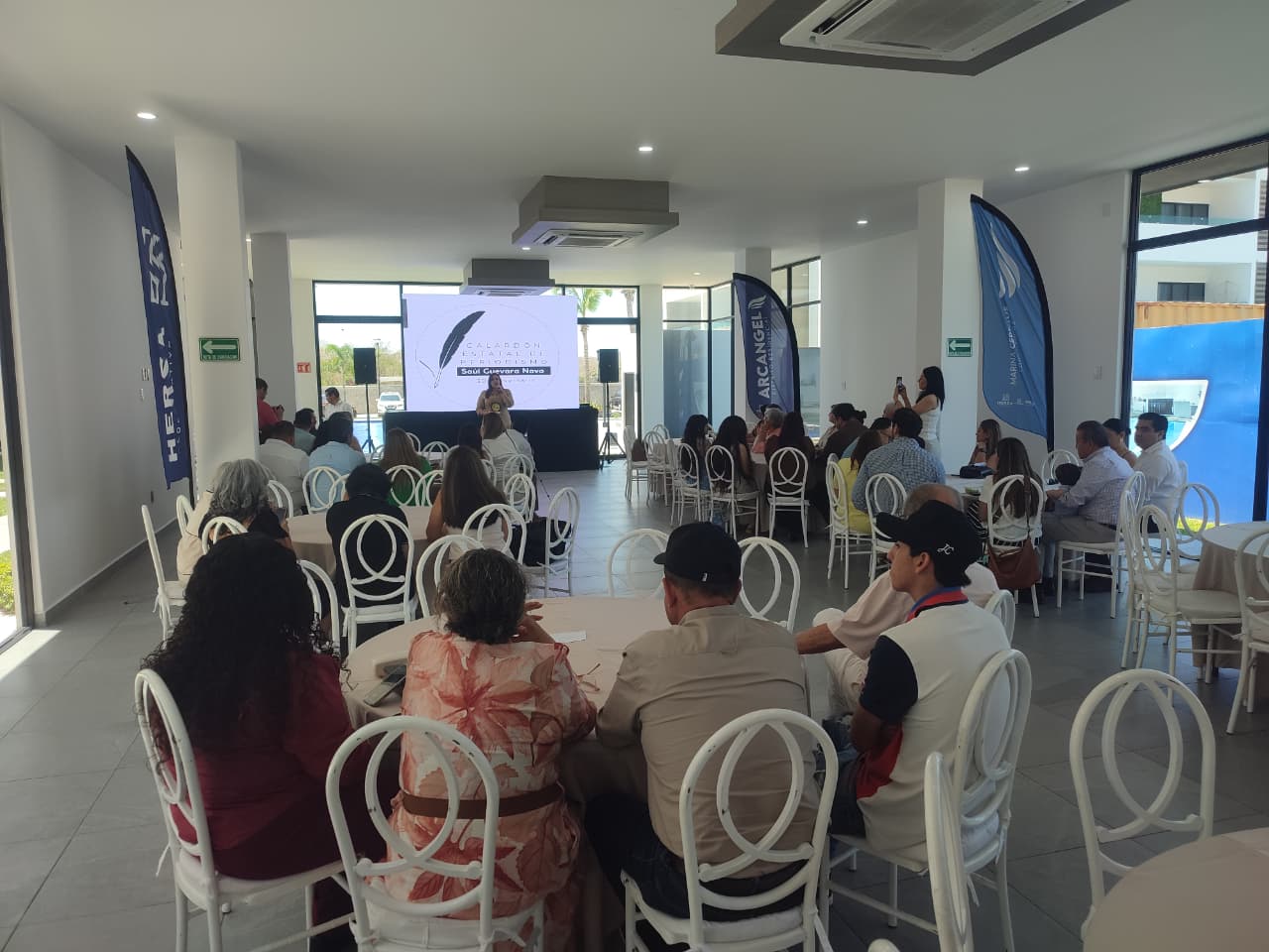 Entregan Galardón Estatal de Periodismo "Saúl Guevara Nava", en Mazatlán