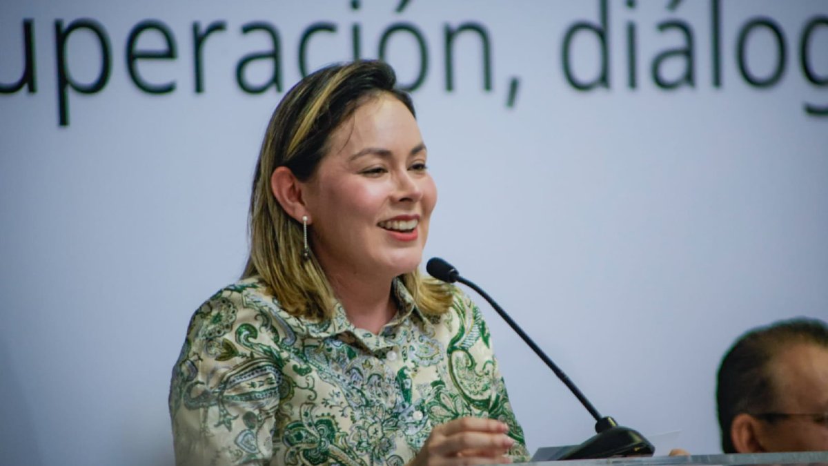 gobernadora de sinaloa yeraldine bonilla valverde evento