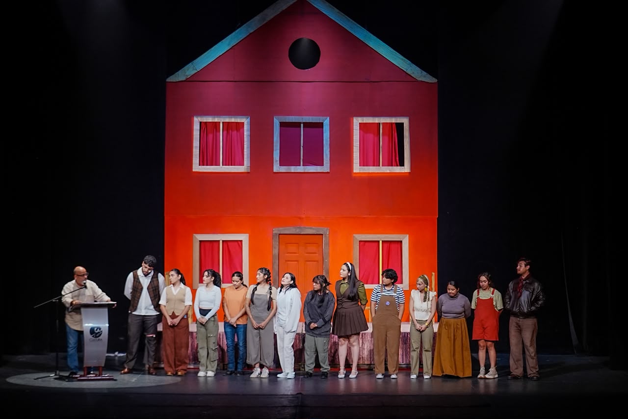 Graduados de Arte Teatral del Centro Municipal de las Artes