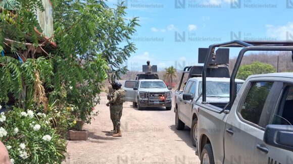 Con huellas de violencia, hallan muerto a velador de marisquería cerca de El Quelite, Sinaloa