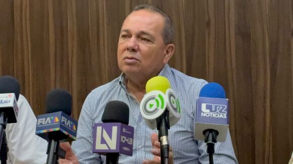 A 53 días de la tragedia, siguen sin llegar los créditos prometidos a comerciantes de Plaza Fiesta Las Palmas, en Los Mochis