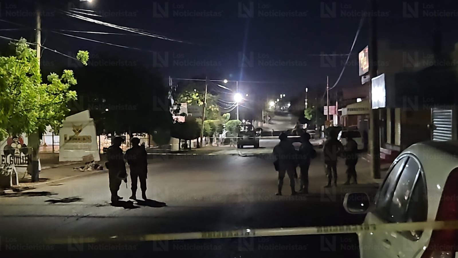 Ejecutado, encobijado y con un cerdo atado en el cuello encuentran a un hombre en la colonia Ferrocarrilera en Culiacán