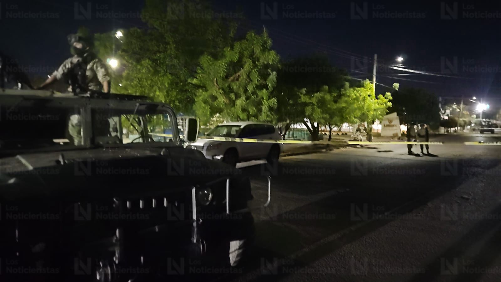 Ejecutado, encobijado y con un cerdo atado en el cuello encuentran a un hombre en la colonia Ferrocarrilera en Culiacán