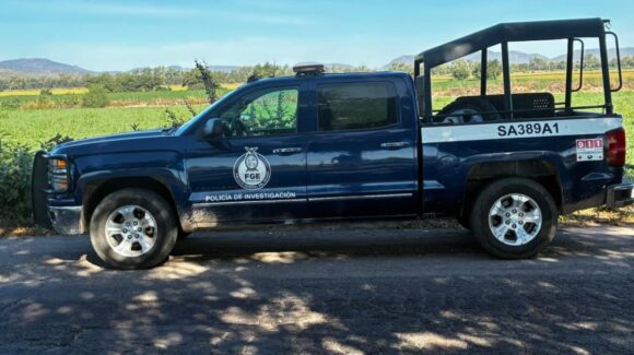Encuentran a un hombre golpeado en carretera estatal de El Fuerte, Sinaloa