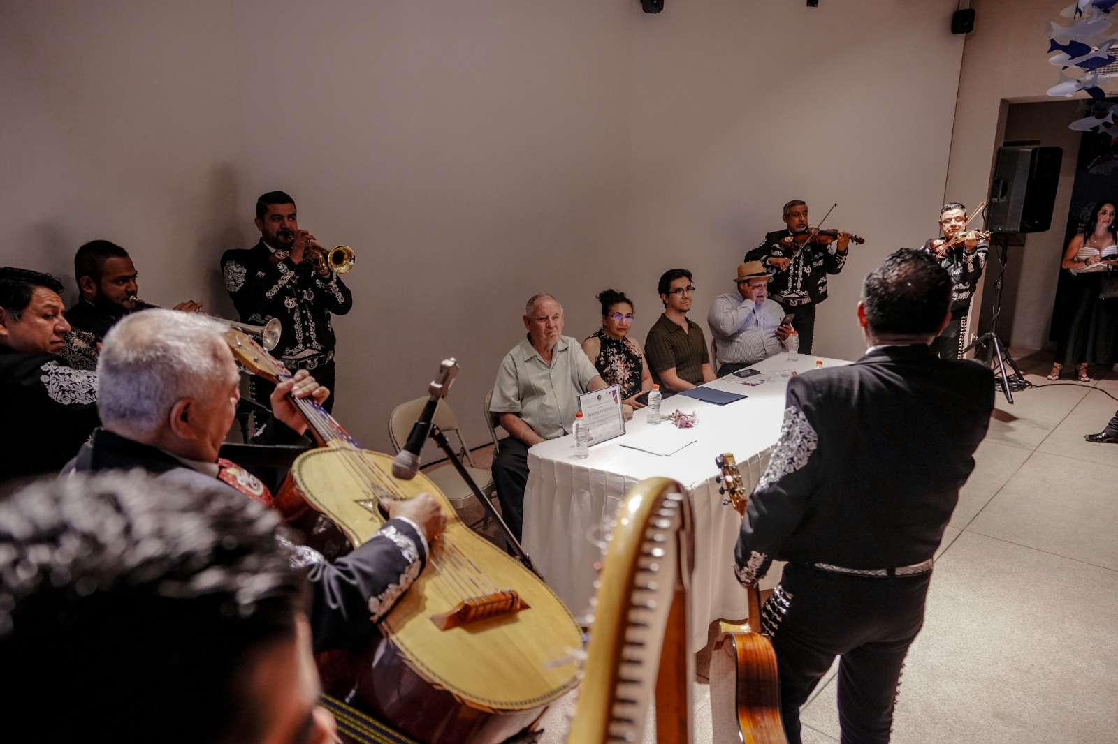 Homenaje a Antonio González, fundador del Coro Ángela Peralta, de Mazatlán