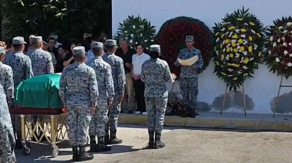 Con honores despiden en Los Mochis, Sinaloa a Edgar Alejandro, elemento de la Guardia Nacional caído en Durango