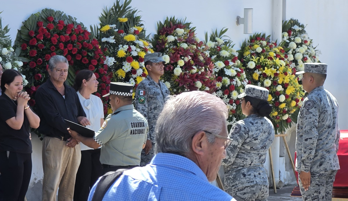 Despiden con honores en Los Mochis a elemento de la Guardia Nacional caído en Durango