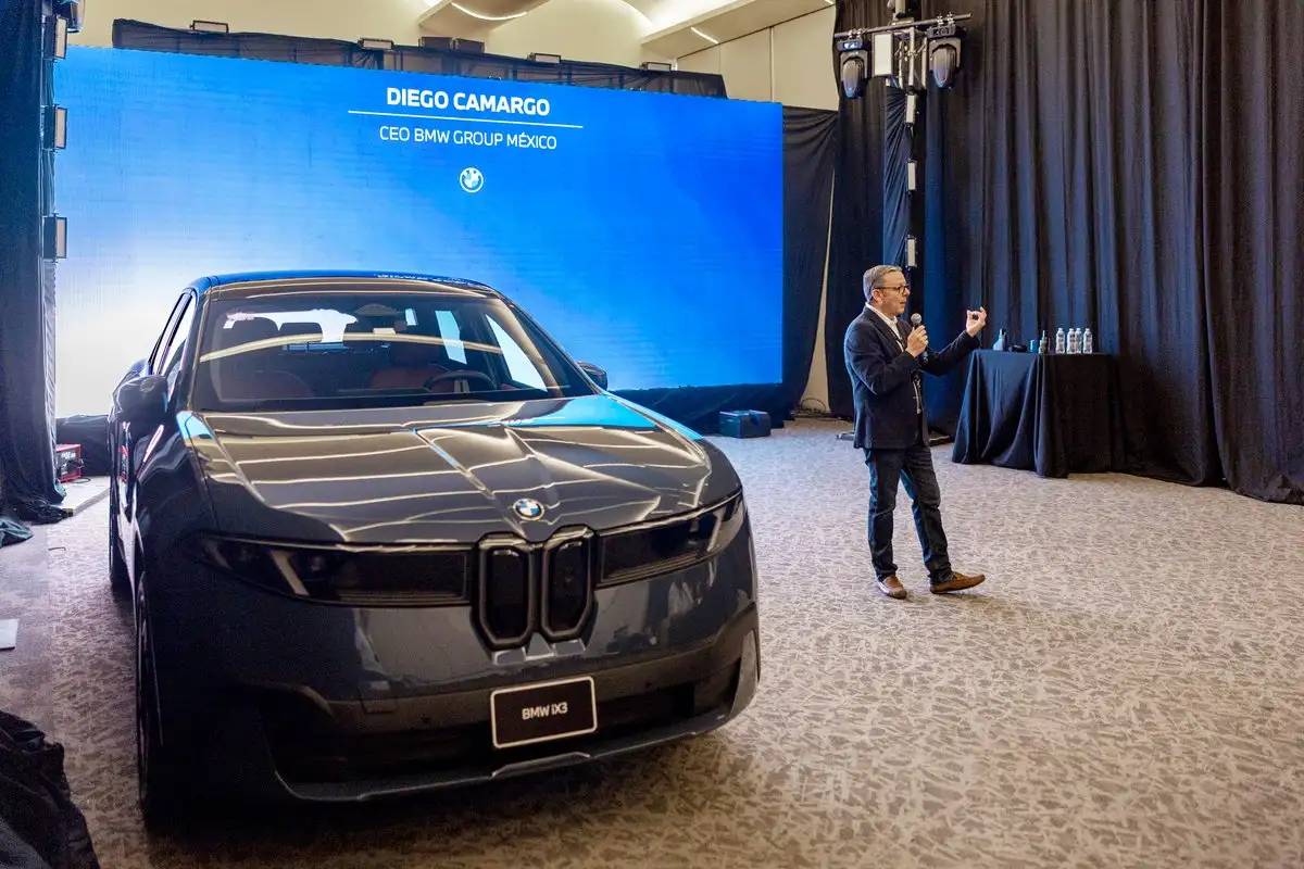 BMW iX3 50 llega a México, primer modelo de la nueva generación Neue Klasse