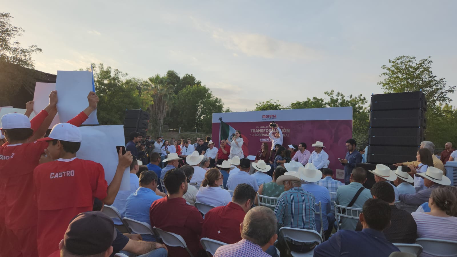 Imelda Castro sostiene Asamblea en Defensa de la Transformación y la Soberanía Nacional en Guasave