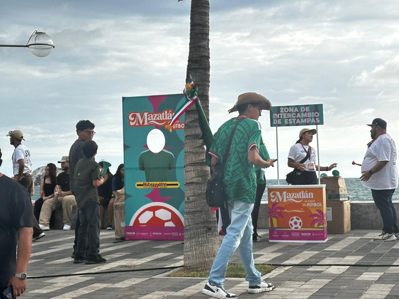 Inauguran Mazatlán, La fiesta del futbol