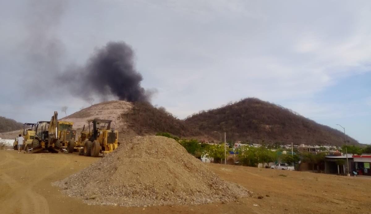 Se registra fuerte incendio en el basurón municipal de Mazatlán