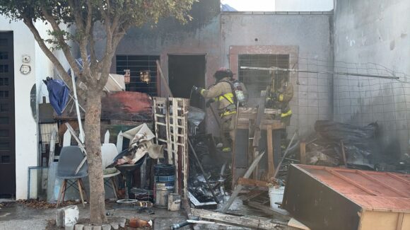 Emergencia en Mazatlán, Sinaloa: Incendio destruye casa habitación en Pradera Dorada