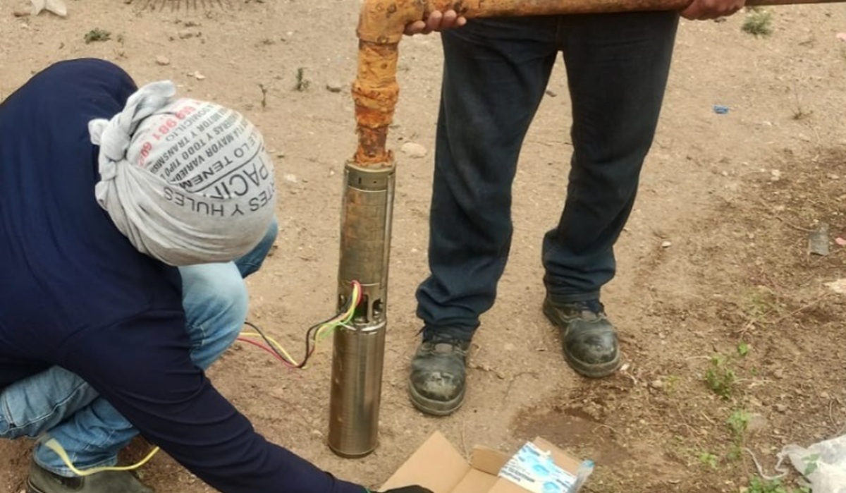 Instalan bomba para mejorar suministro de agua potable en Siqueros, Mazatlán