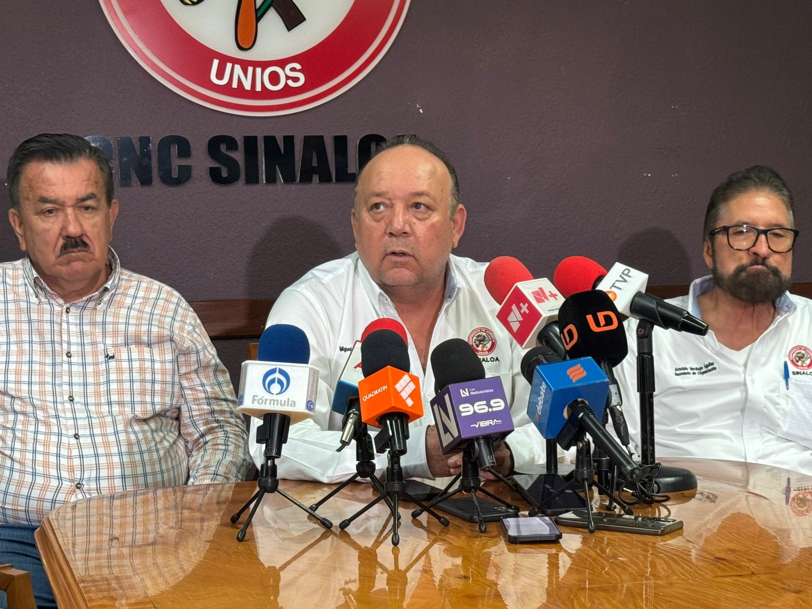 Integrantes de la Confederación Nacional Campesina (CNC) Sinaloa