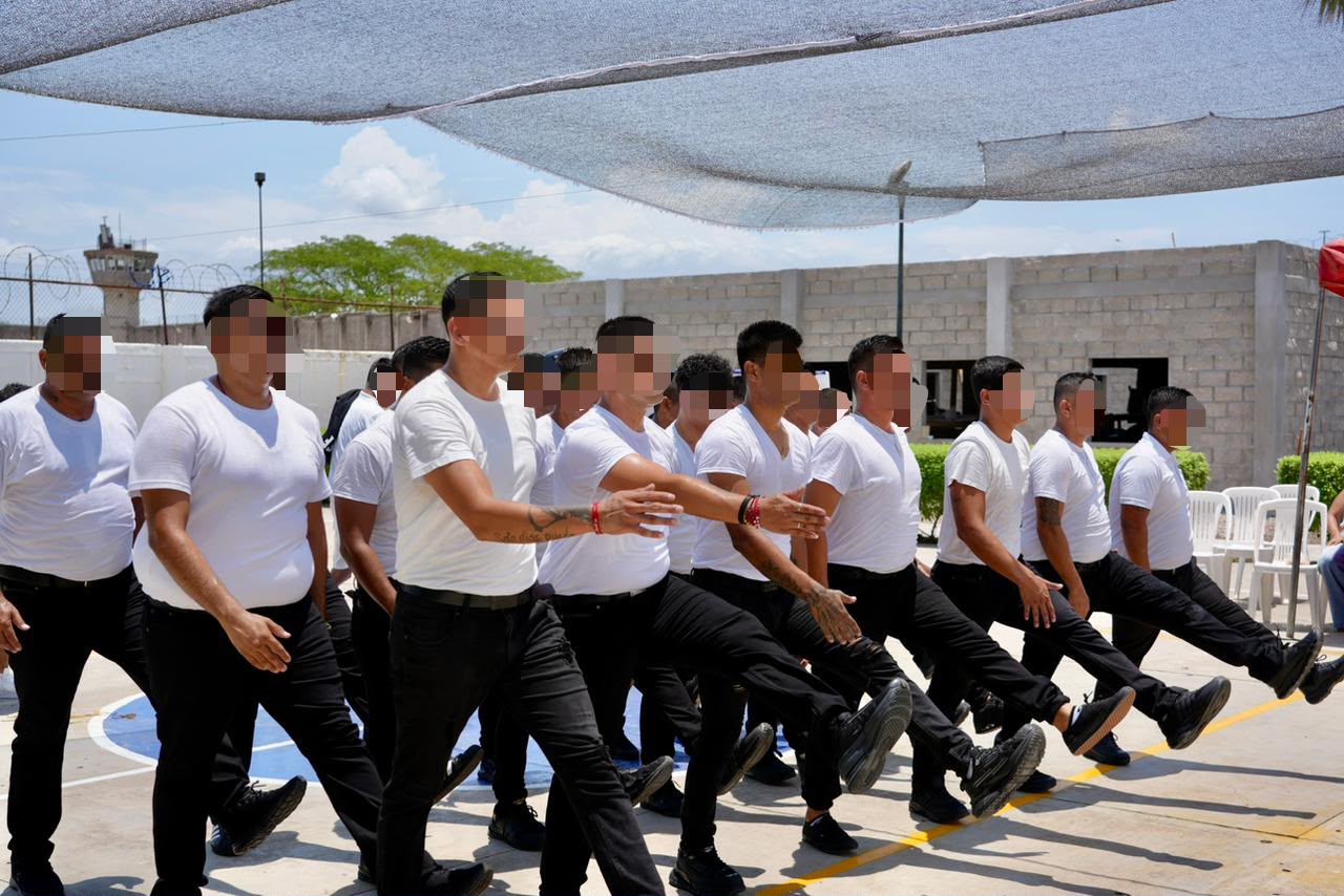 20 internos se gradúan de programa contra las adicciones en penal de Mazatlán