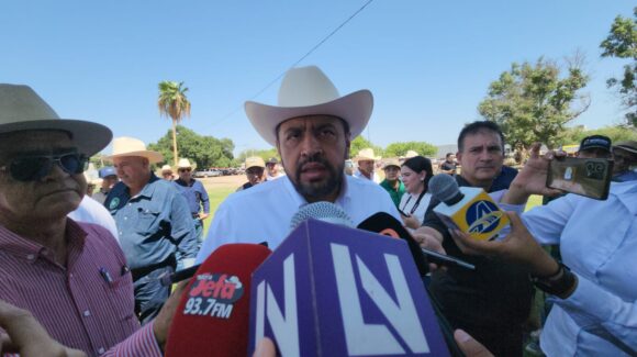 Descarta Ismael Bello distraerse con aspiraciones políticas; asegura estar enfocado al 100% en el campo sinaloense