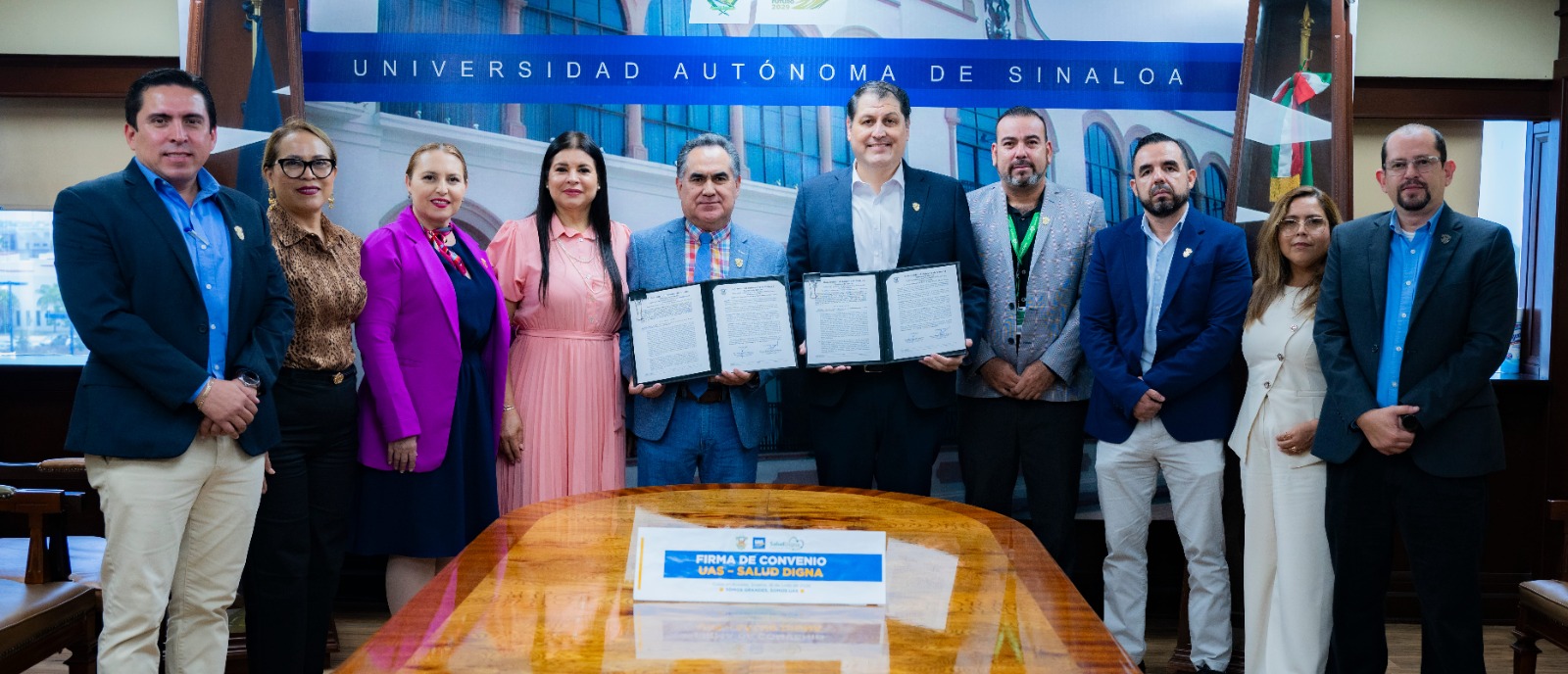 UAS y Salud Digna firman convenio en beneficio de la comunidad estudiantil y la sociedad