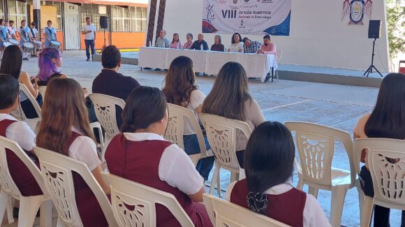 Acercan la ciencia a estudiantes de Guamúchil con jornada académica del IPN