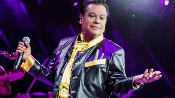 Habrá película de Juan Gabriel y será dirigida por Gary Alazraky