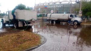 limpieza de rejillas por lluvias en los mochis sin