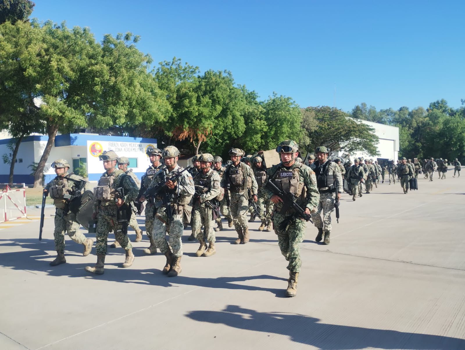 Llegan 100 elementos de Fuerzas Especiales, conocidos como 'Vampiros', a Sinaloa