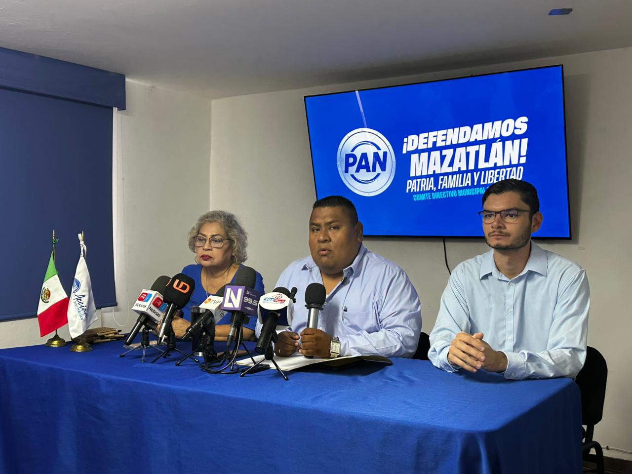 Luis Ángel Salinas