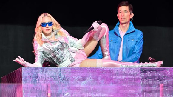 Madonna ofrece un show sorpresa en Times Square, en Nueva York
