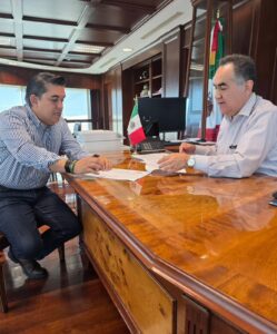 Se reúne Madueña con Ricardo Madrid