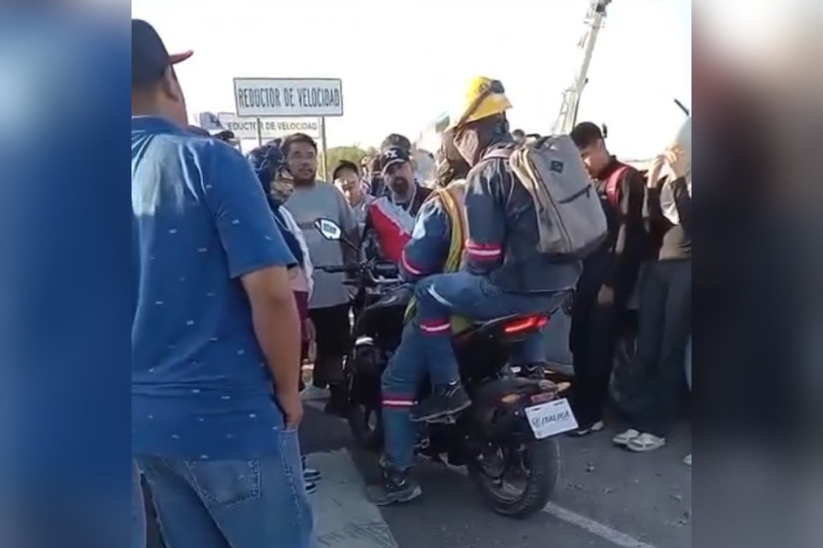 bloquean colectivos acceso a planta gpo