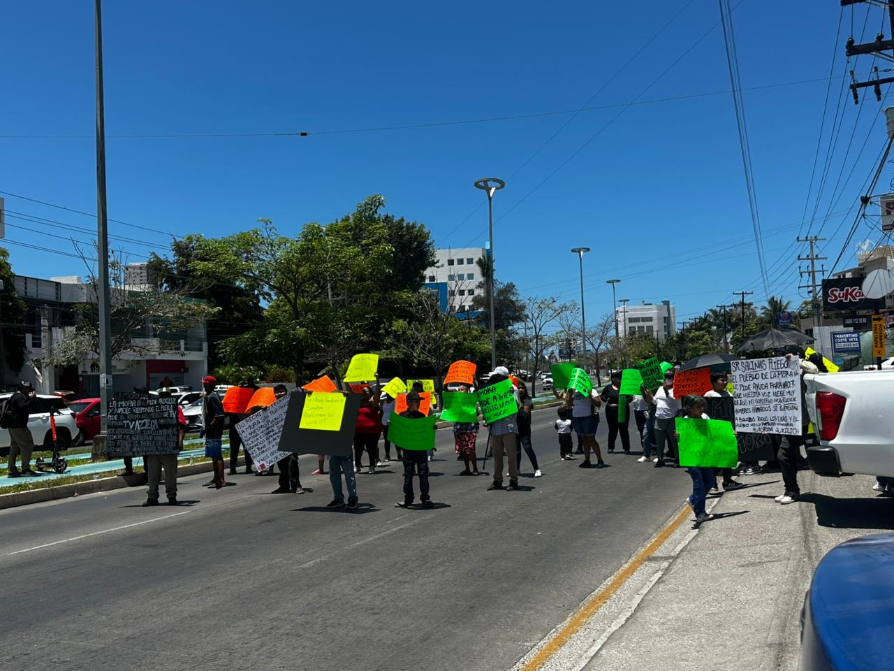Protesta de habitantes de La Mora