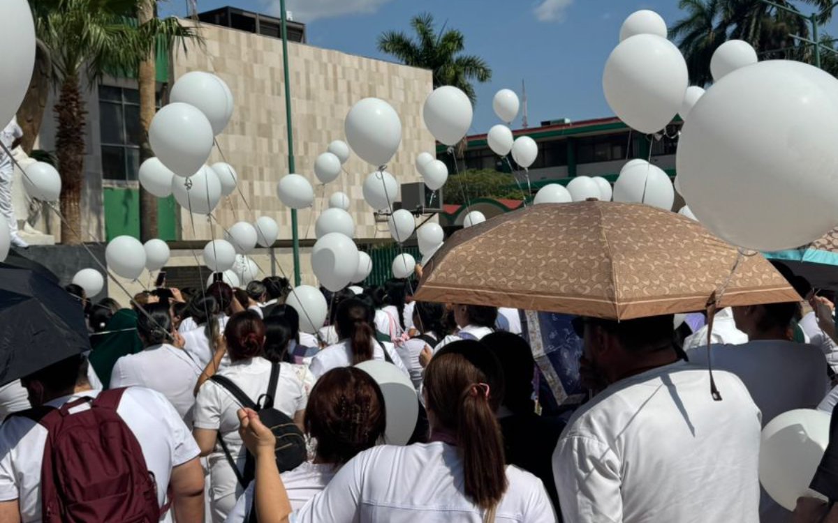 IMSS Culiacán se manifiestan por asesinato de Abel Elías