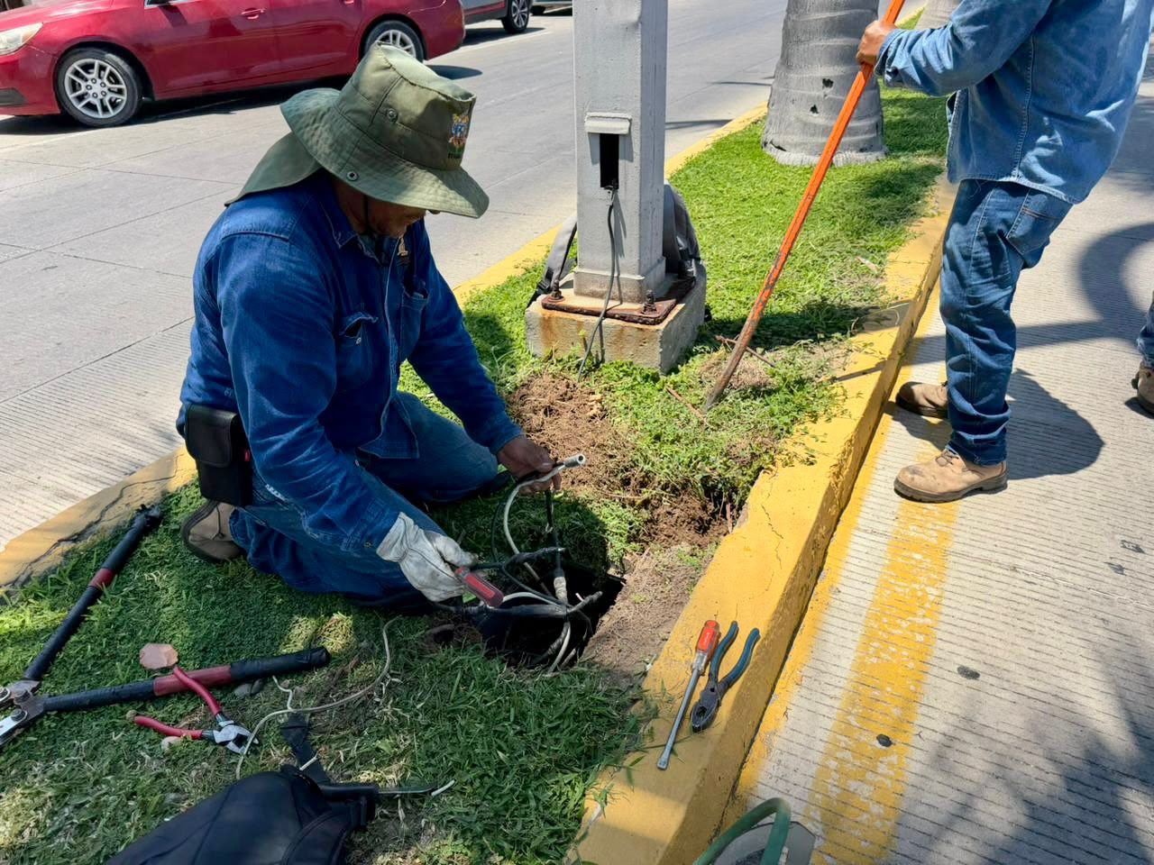 Mantenimiento de espacios públicos en Mazatlán