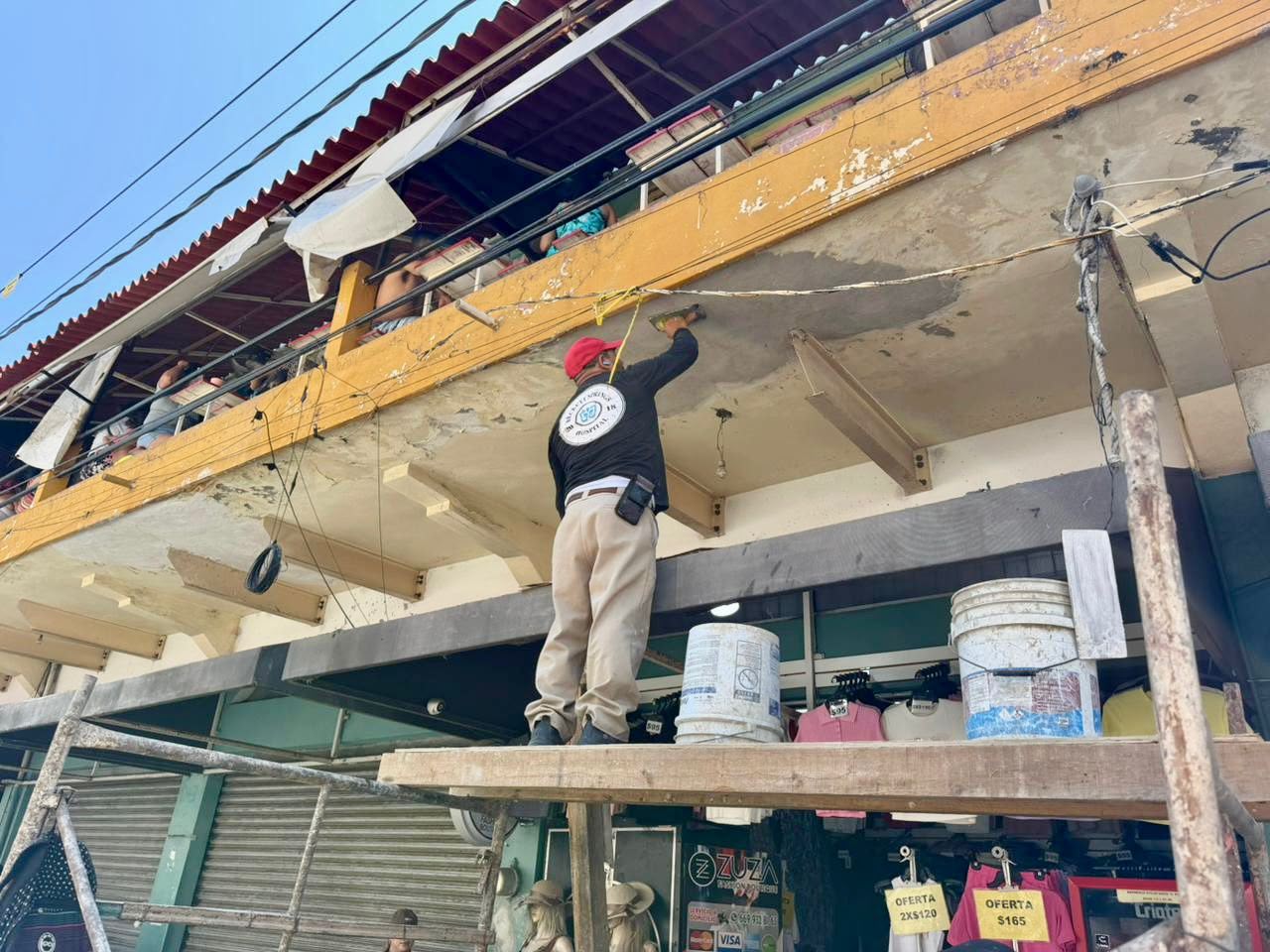 Mantenimiento de espacios públicos en Mazatlán