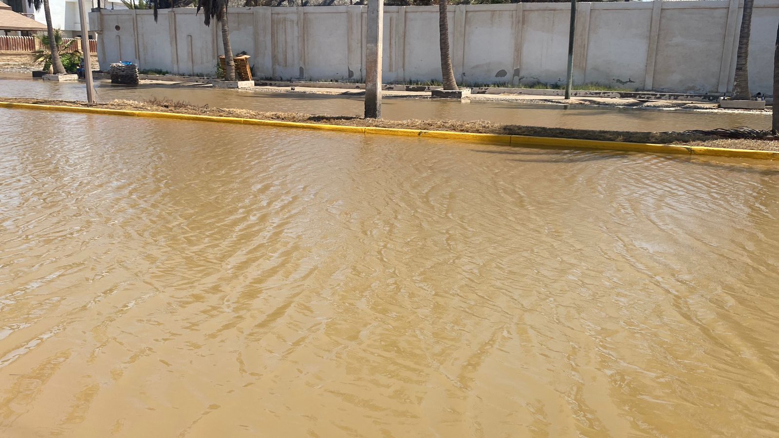 Mar de fondo en Las Glorias