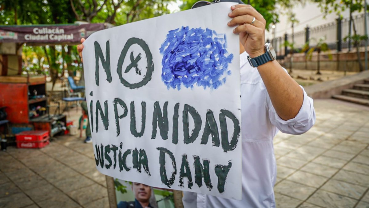 marchan en culiacan sinaloa para exigir justicia por daniel serrano impunidad