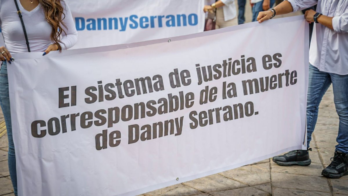 marchan en culiacan sinaloa para exigir justicia por daniel serrano sistema