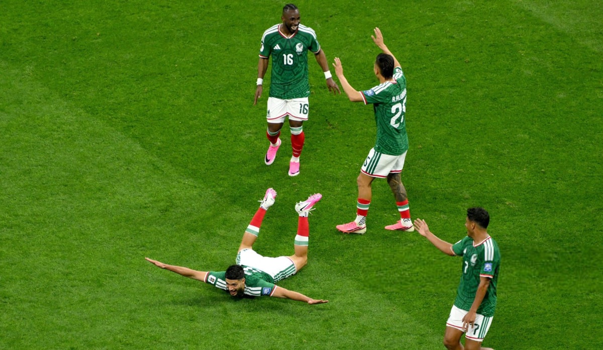 México avanza a octavos de final