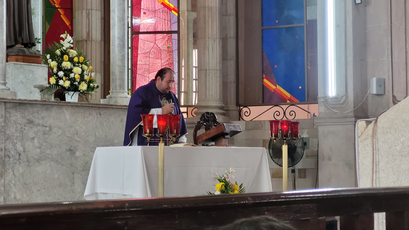 Dan último adiós a Ramiro y Grecia en Escuinapa, Sinaloa; le cumplen a la paratleta su cortejo de XV años