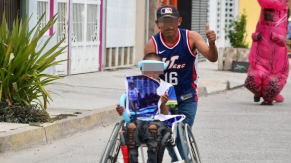 Escuinapa, Sinaloa, le llora a Grecia y ‘Mito’ Quintero; hay dolor, exigencia de justicia y un llamado urgente por la paz