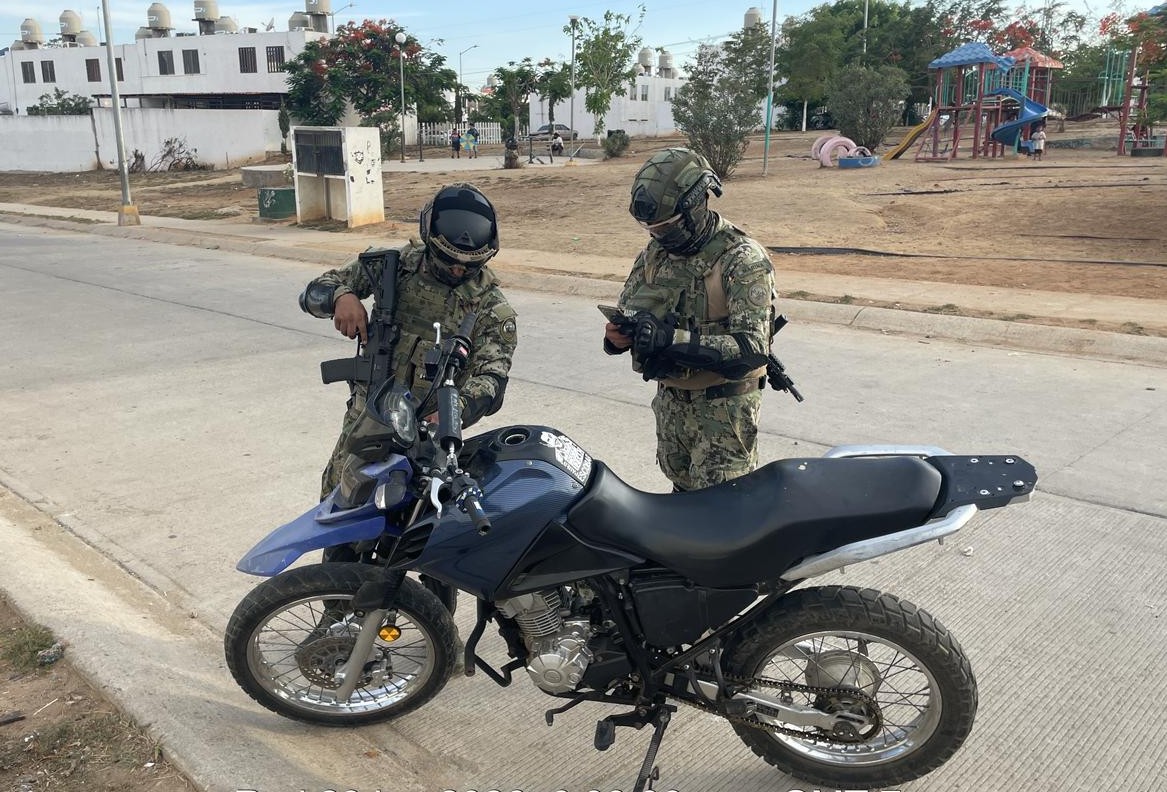 Moto asegurada al sur de Sinaloa