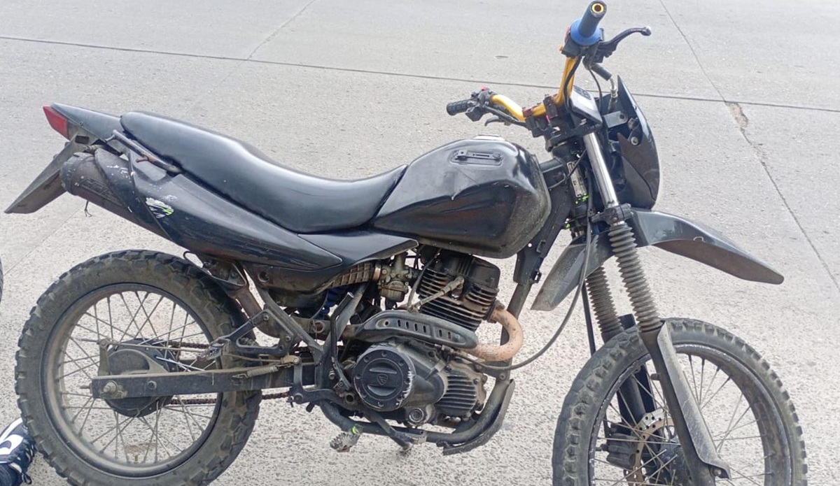 Motocicleta con reporte de robo asegurada en Mazatlán
