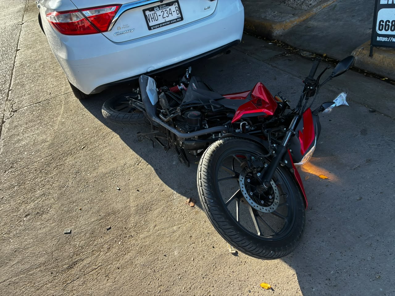 Motociclista arrollado en el sector Centro de Los Mochis