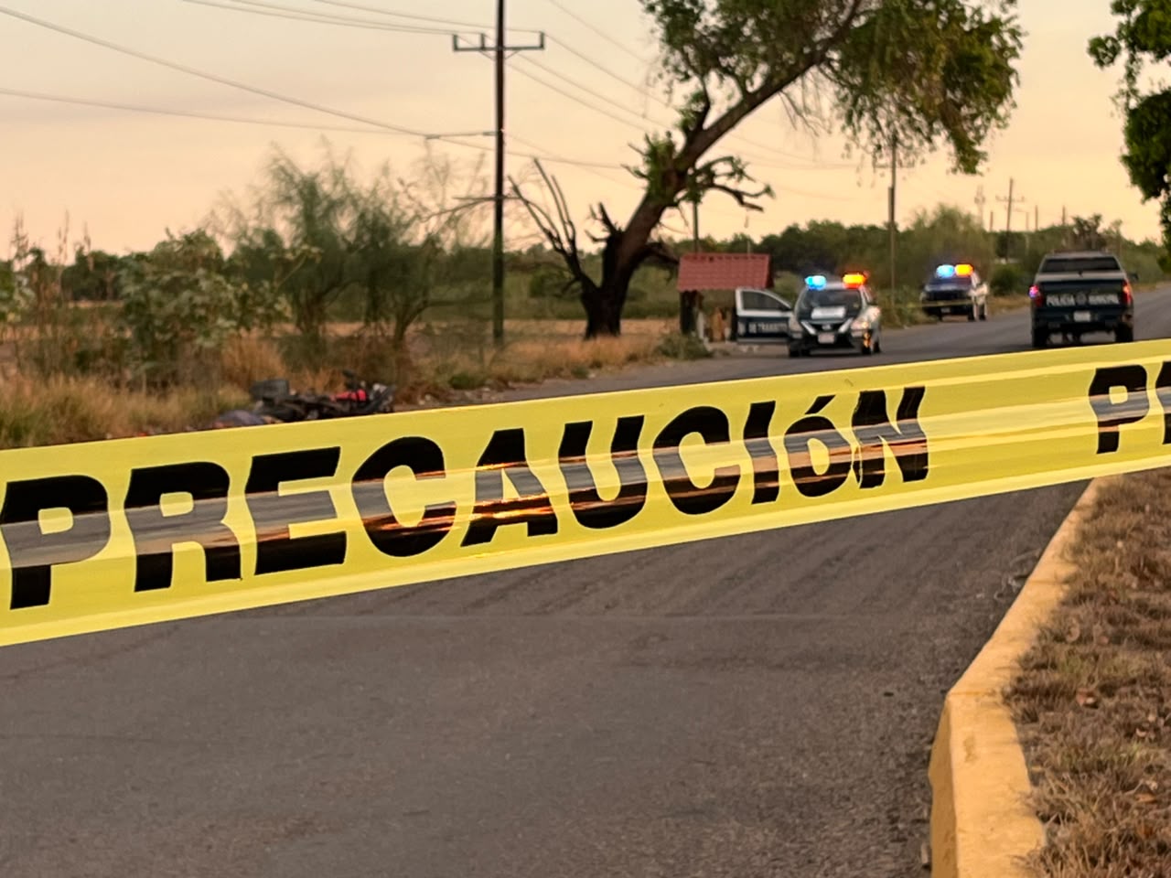 Motociclista muere en la carretera a León Fonseca, Guasave