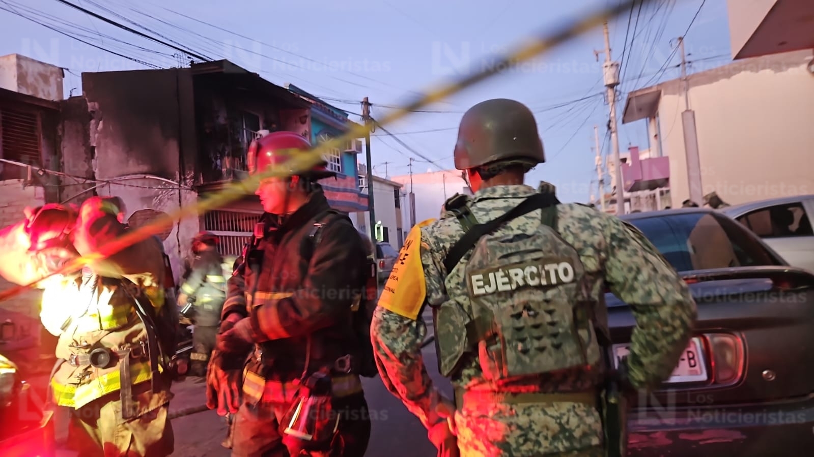 Mujer muere en incendio de vivienda en Infonavit Barrancos, Culiacán