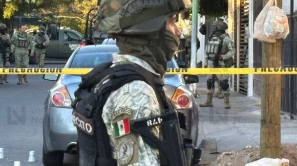 Ejecutan a balazos a una mujer a bordo de un vehículo en el fraccionamiento Rincón del Humaya de Culiacán