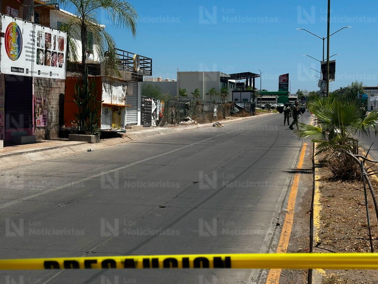 Ejecutan a balazos a un hombre frente a primaria y kínder de Valle Alto en Culiacán